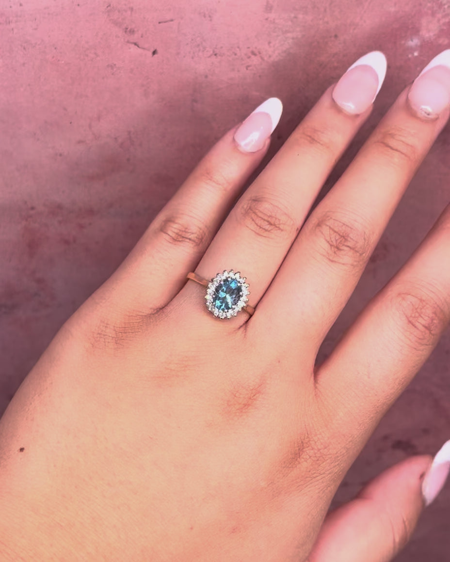 Bague Marguerite Topaze 1.15 carat &amp; Diamants 0.20 carat "Lucie"