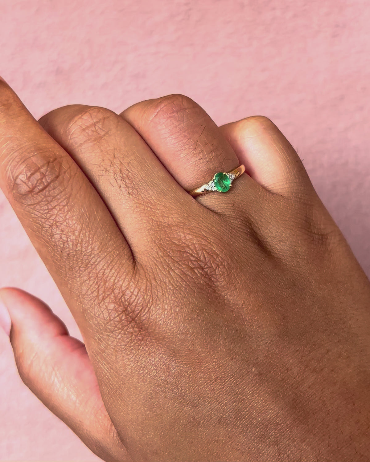 Bague Trilogie Émeraude &amp; Diamants "Naya"