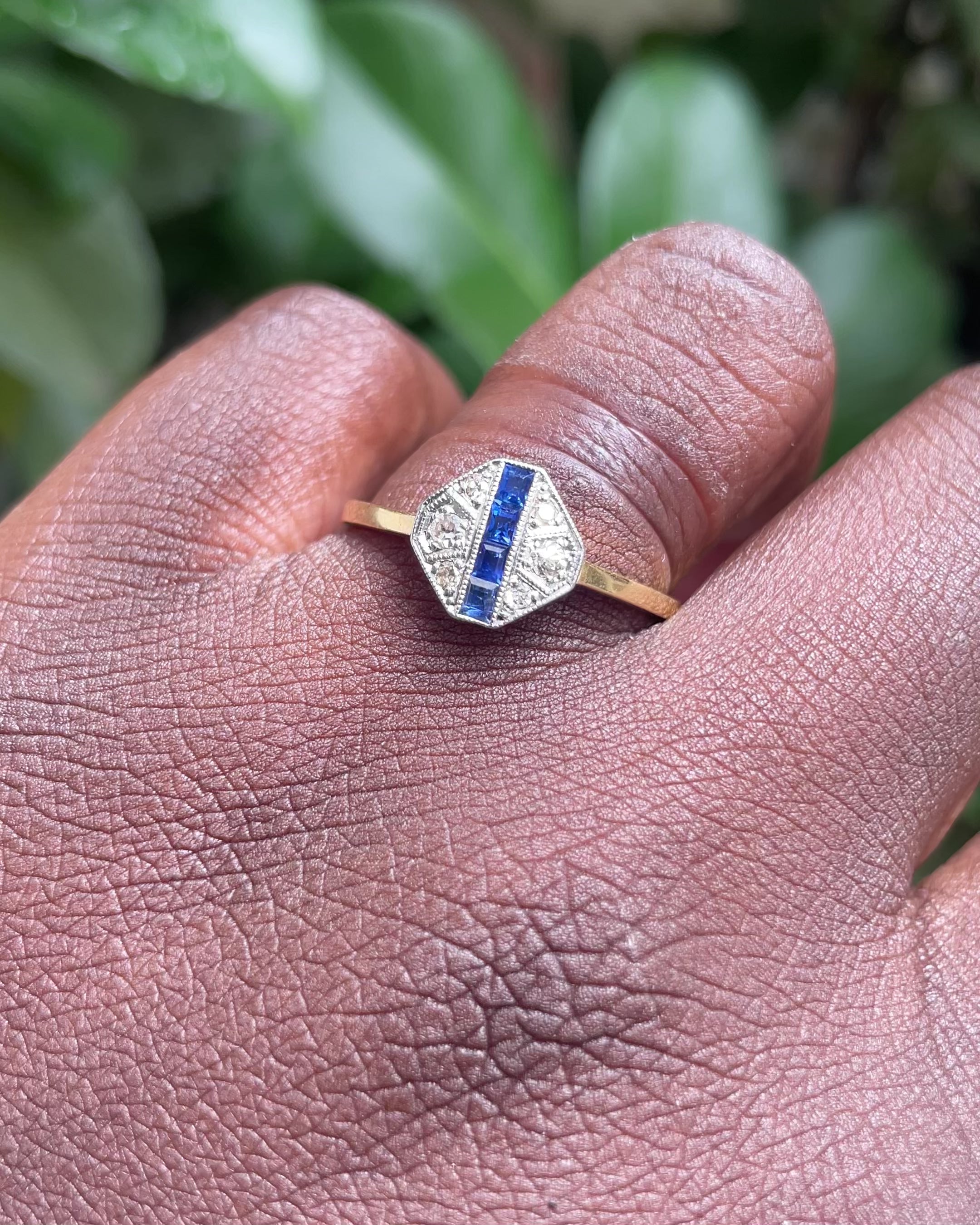 Art Deco Ring Sapphires 0.24 carat &amp; Diamonds “Lazarelle”