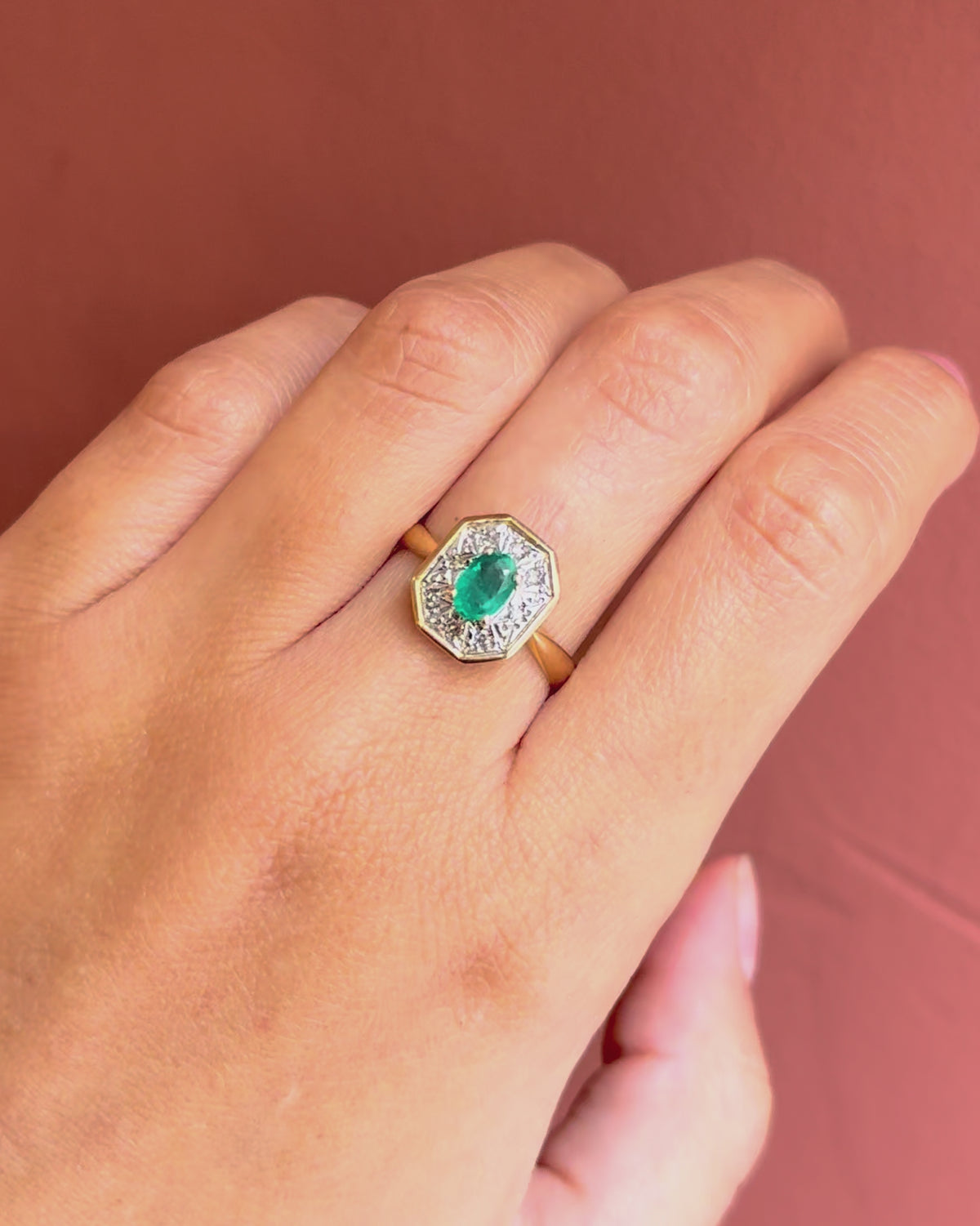 Emerald &amp; Diamond Art Deco-Style Ring "Elora"