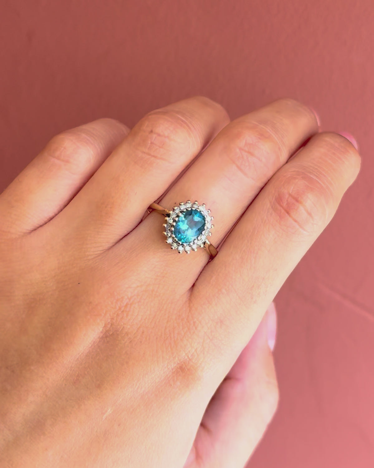 Manuela Swiss Blue Topaz 1.70 carat &amp; Diamond Daisy Ring