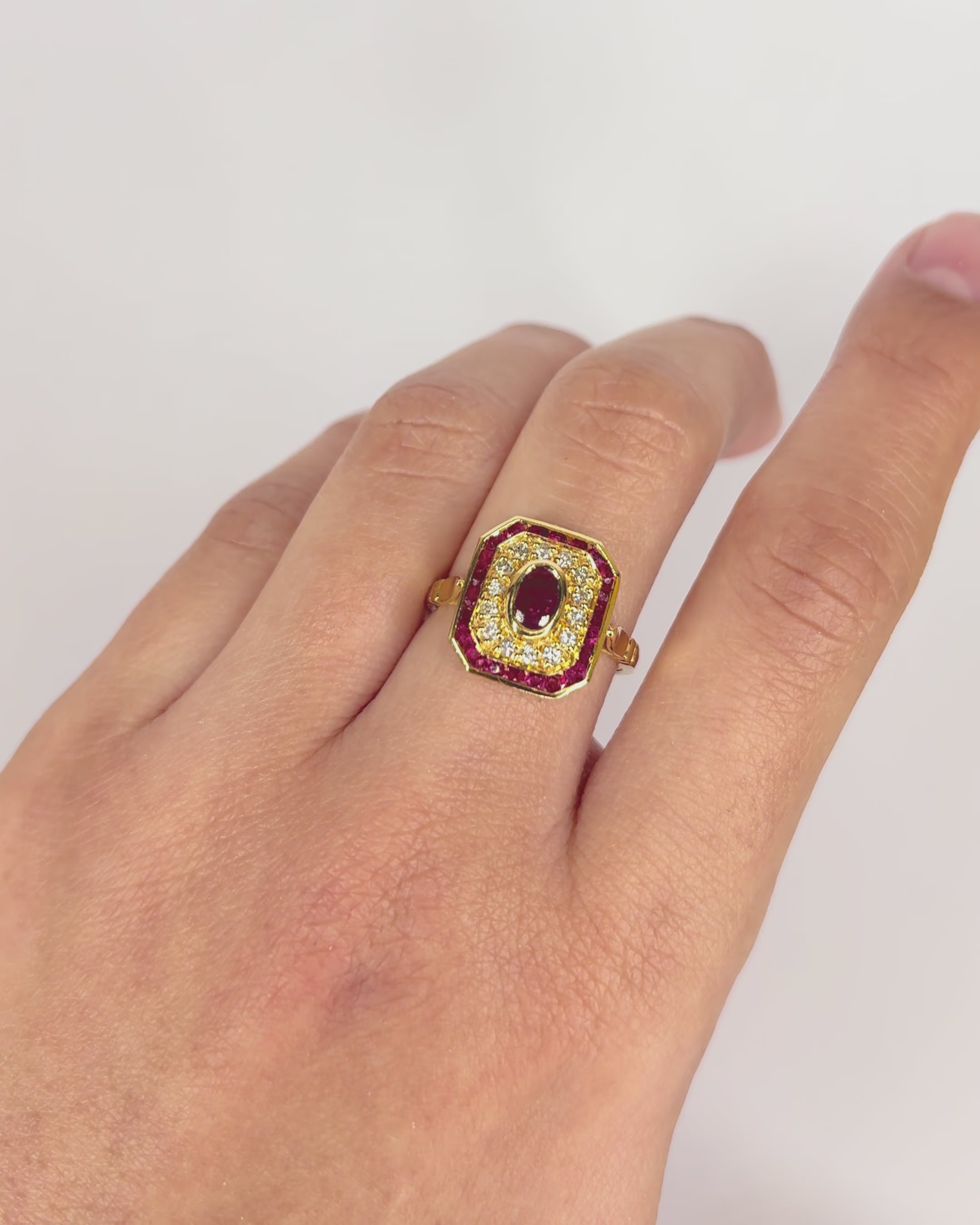 Bague Style Art-Déco Rubis 1.34 carat &amp; Diamants "Sylivia"
