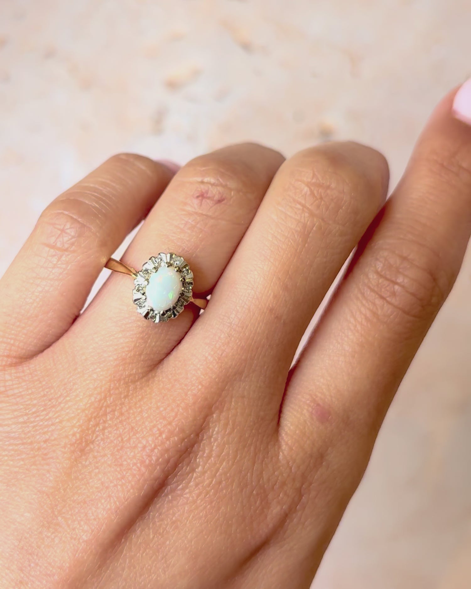 Bague Marguerite Opale &amp; Diamants "Tania"