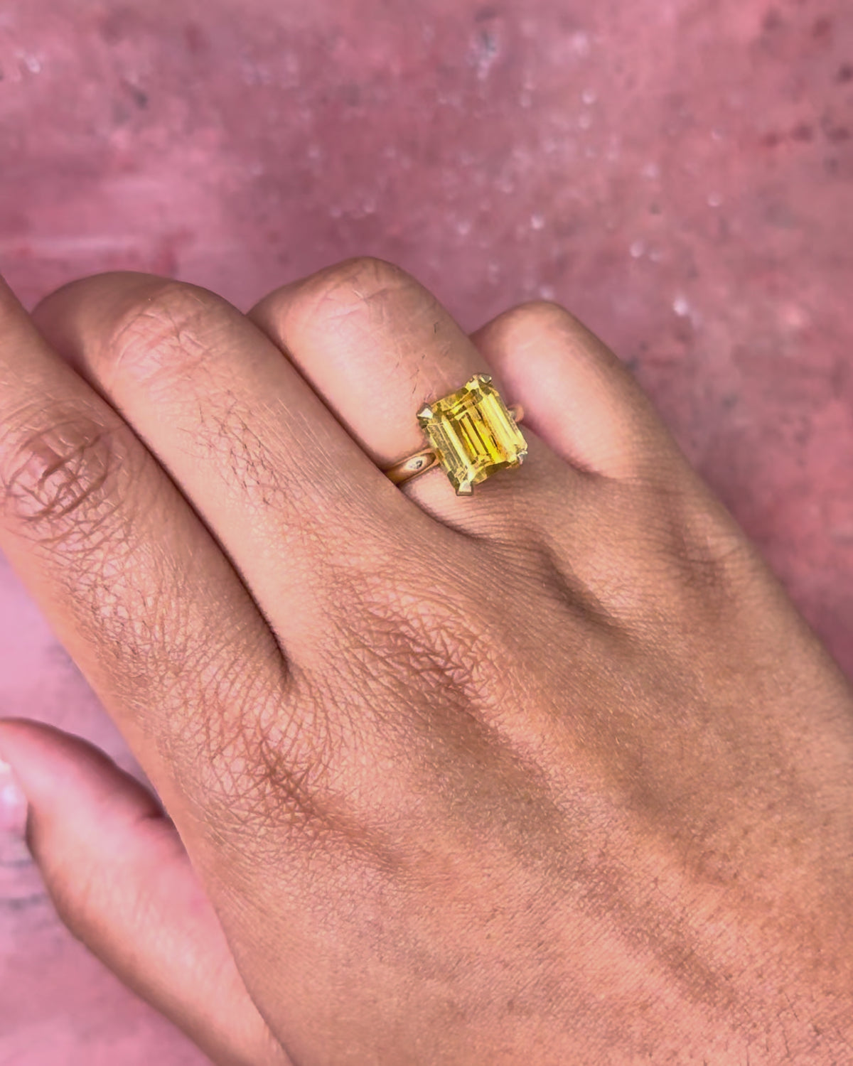 3.90-carat Citrine &amp; Gold Cocktail Ring "Emma"