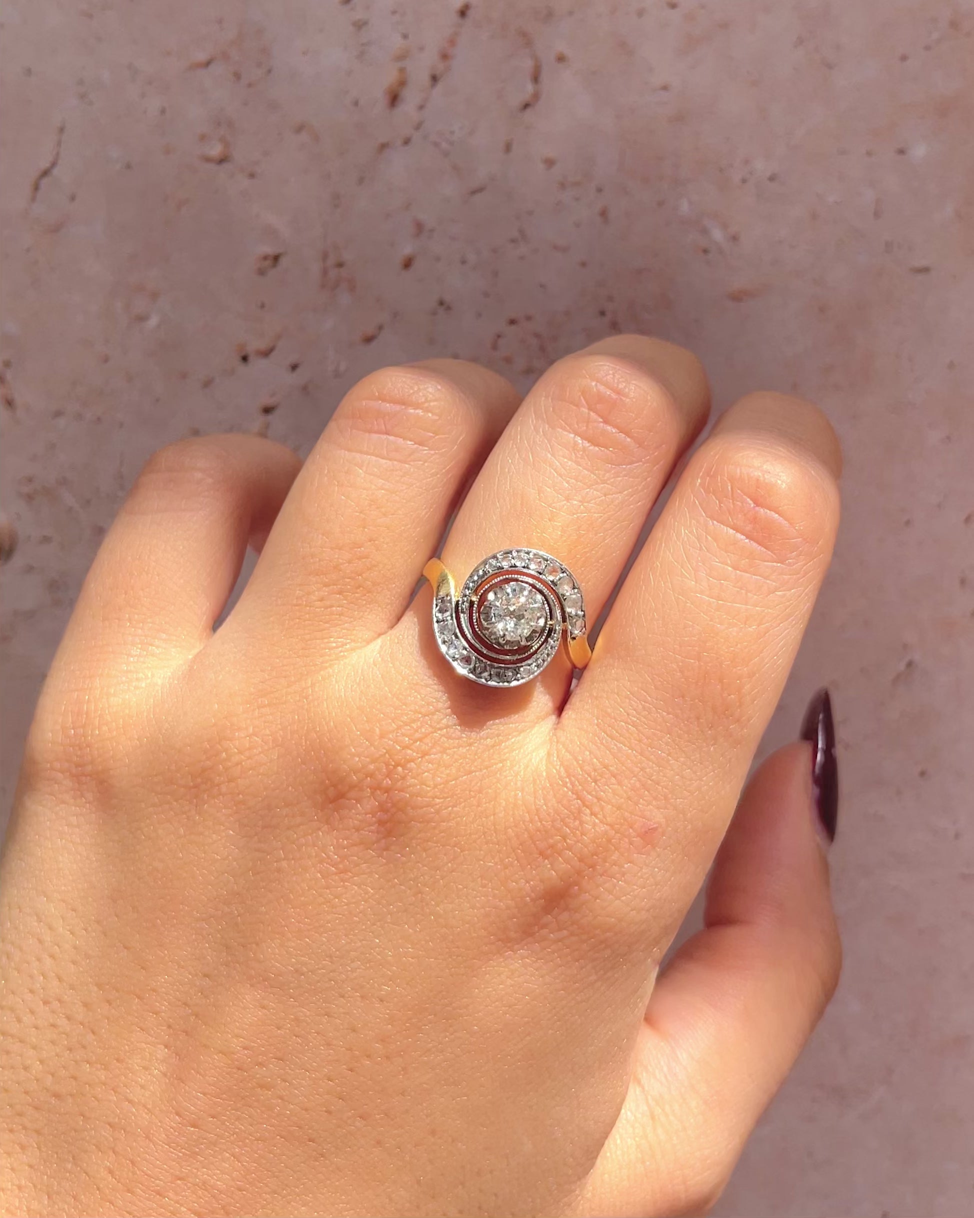 Art Deco Tourbillon Ring 17 Diamonds "Laurène"