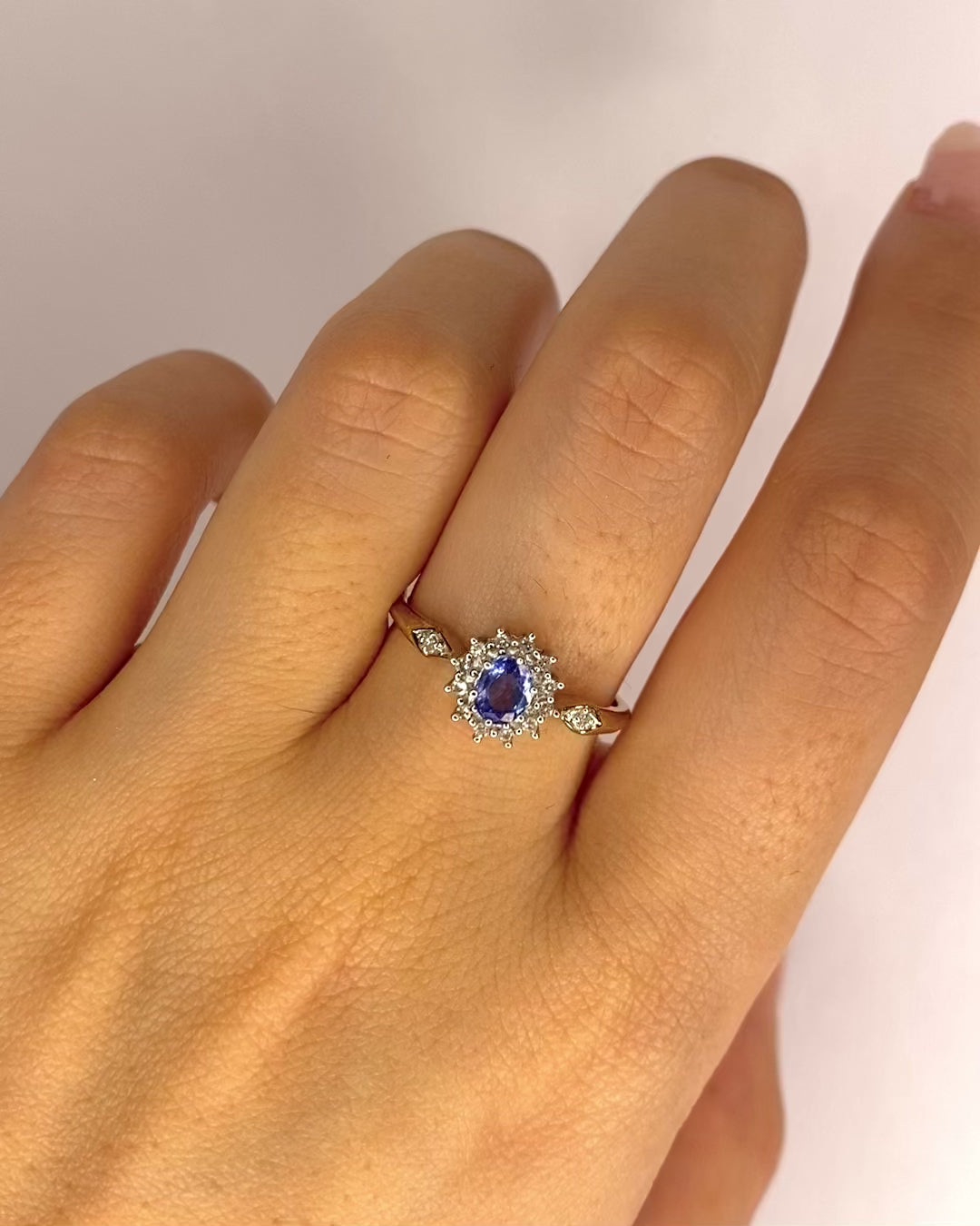 Bague Marguerite Saphir &amp; Diamants "Esma"