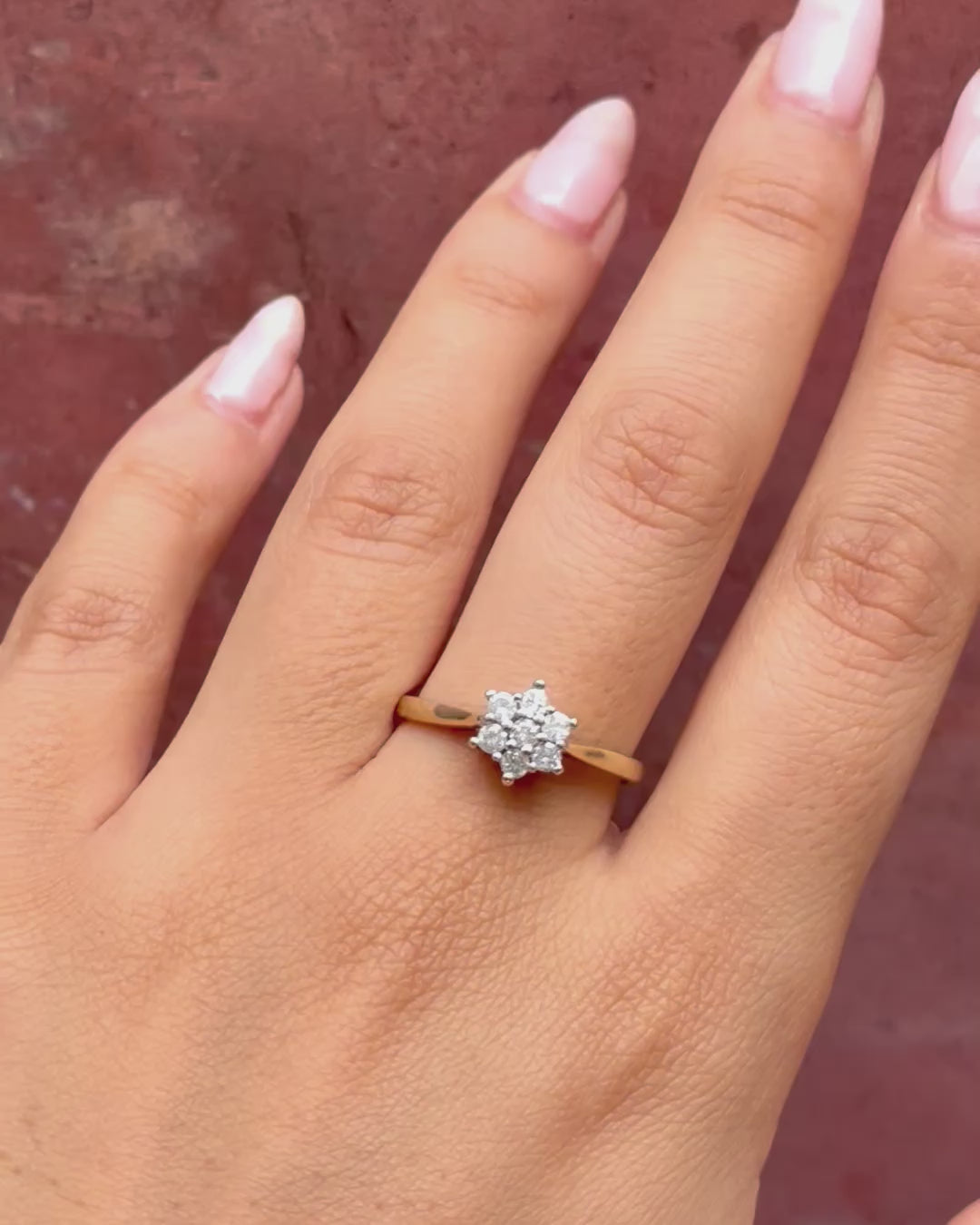 “Vivianne” 0.33-carat Diamond Daisy Ring