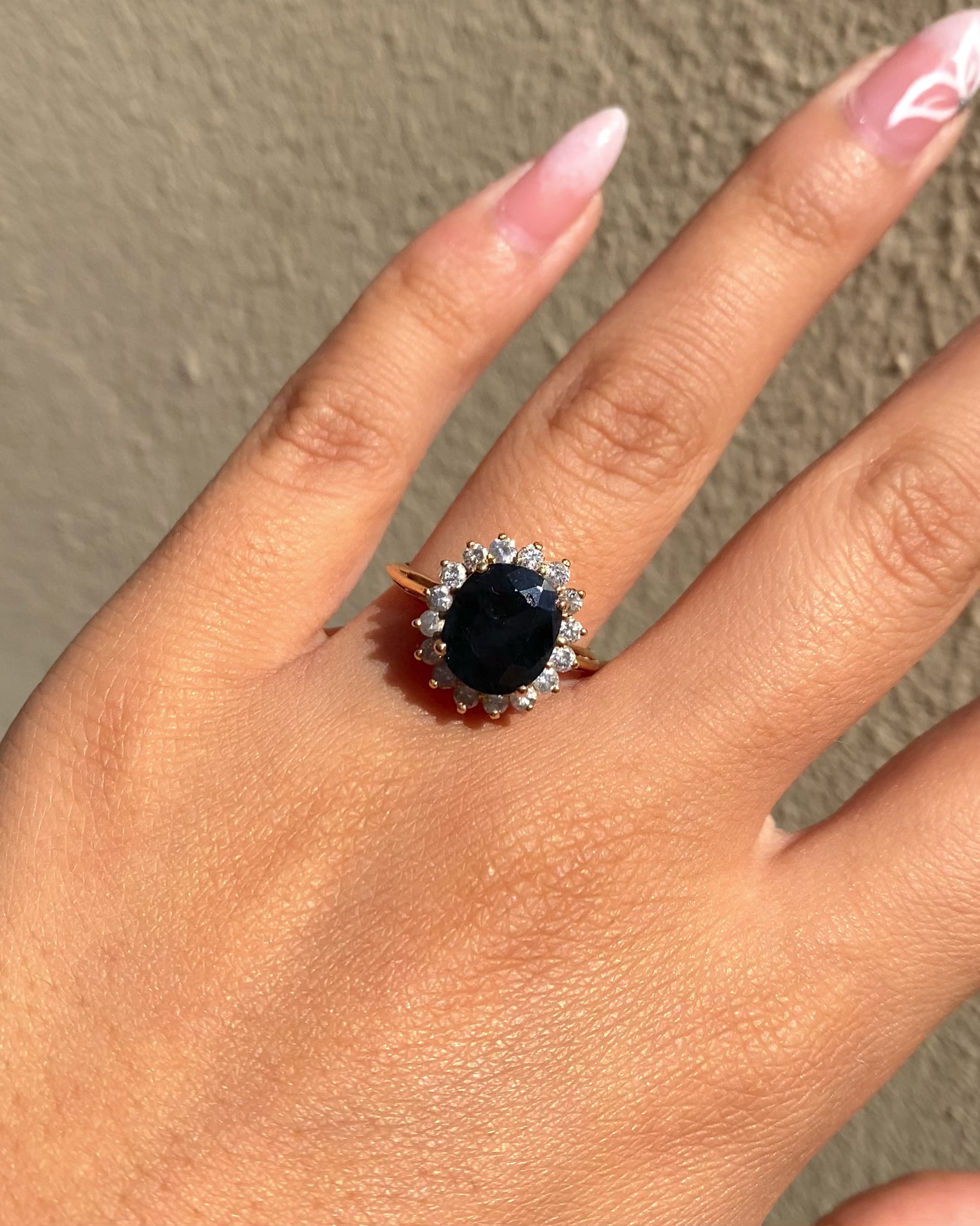 Marguerite Sapphire 4.30 carat &amp; Diamonds Ring "Justine"