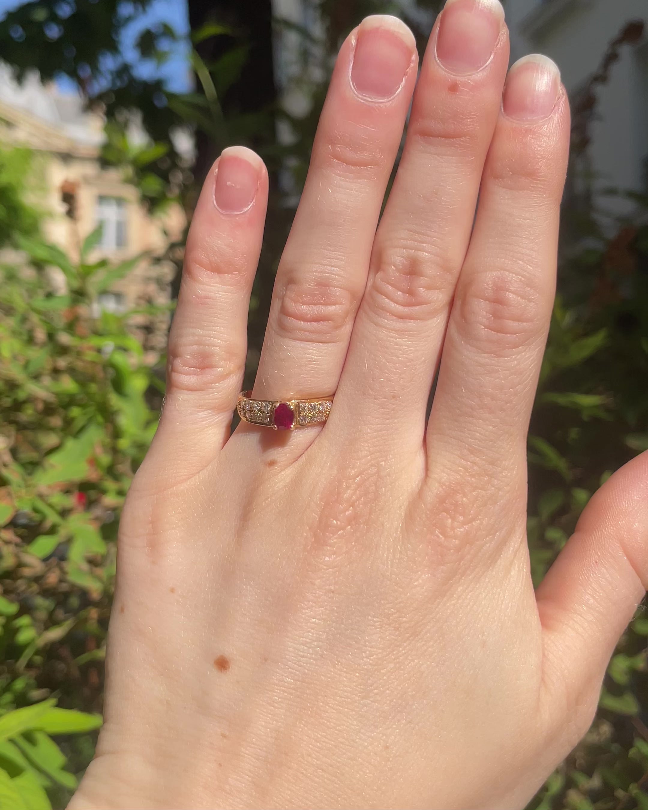 Bague Jonc Rubis 0.50 carat &amp; Diamants "Andrea"