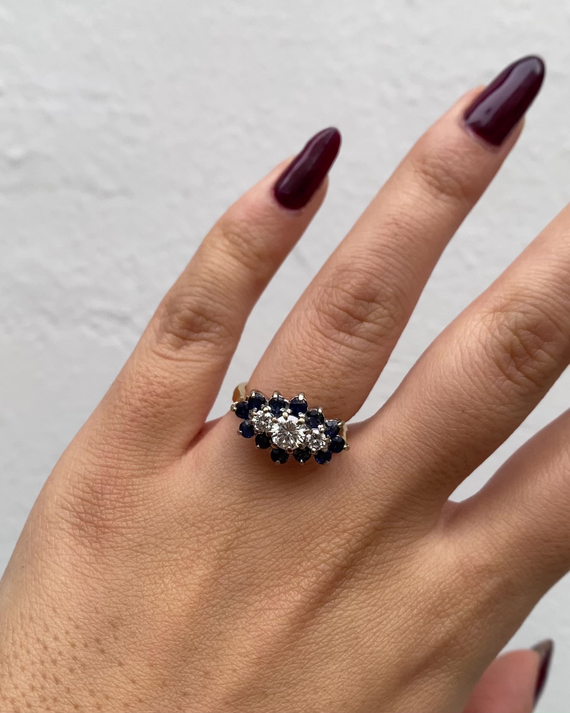 Daisy Ring Diamonds &amp; Sapphires "Giulia"