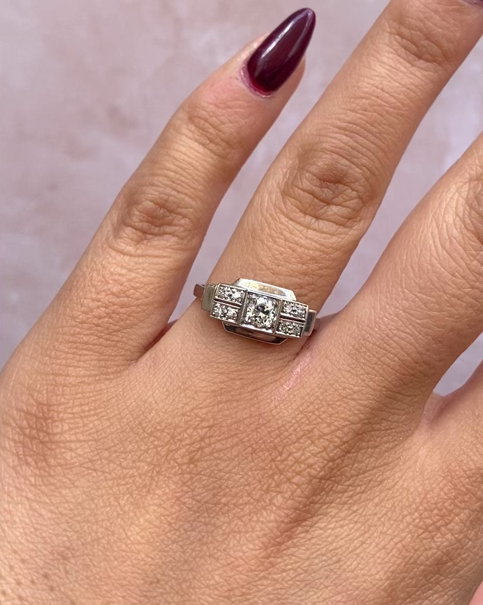 Art Deco Diamond Ring 0.26 Carat "Esmée"