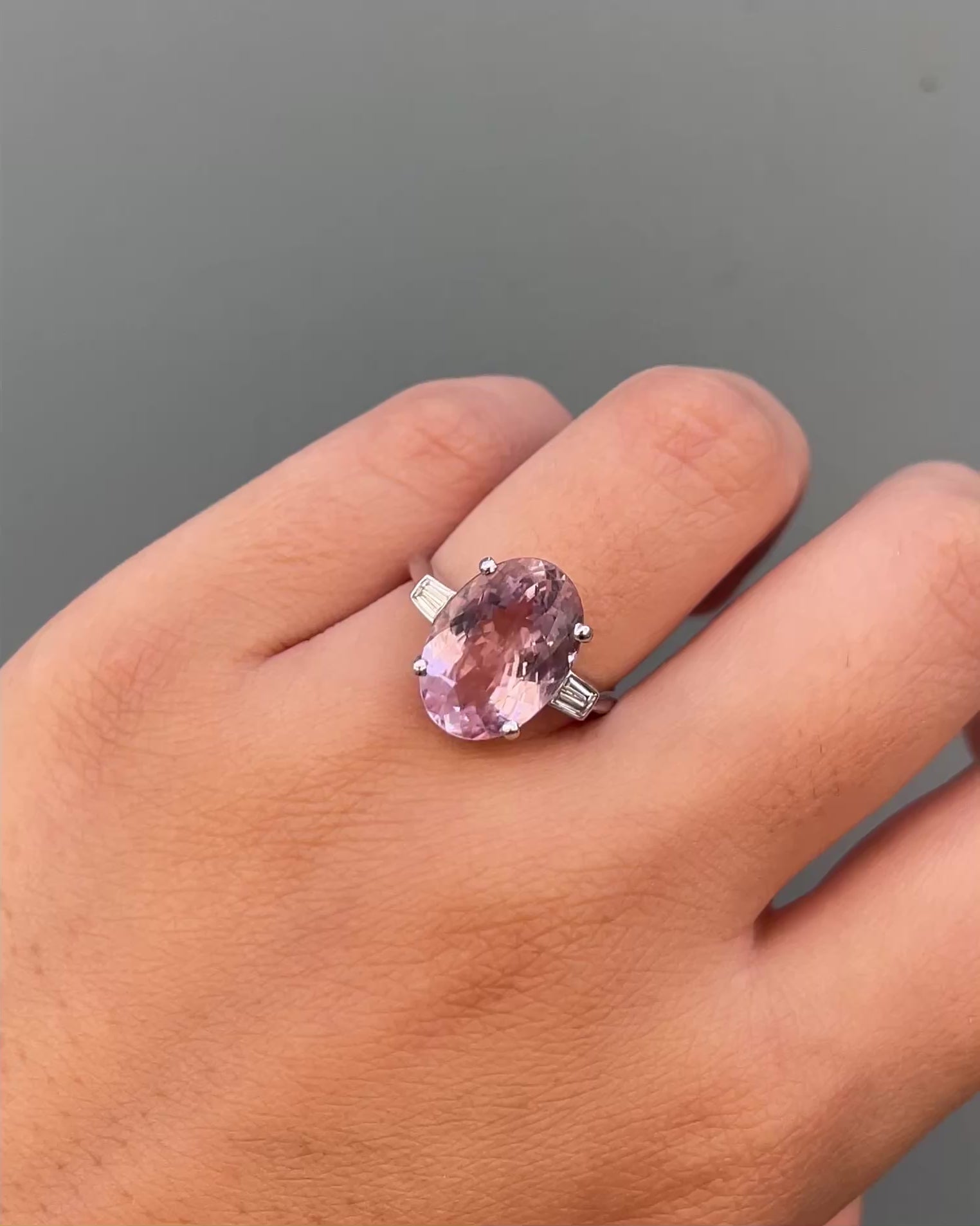 Trilogy Ring Pink Tourmaline 5 carats &amp; Diamonds "Ophélia"