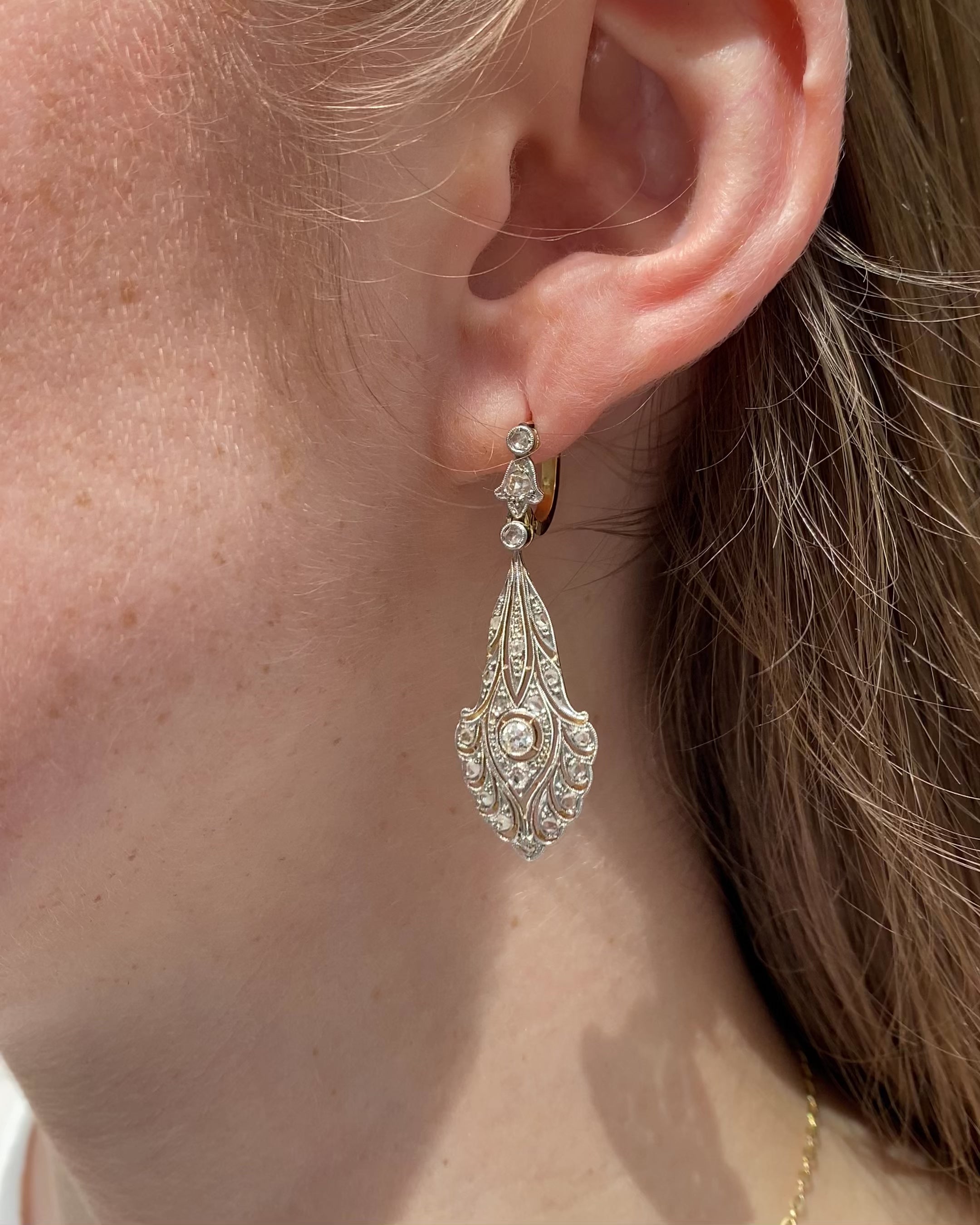 Boucles Pendantes 42 Diamants "Soléan"