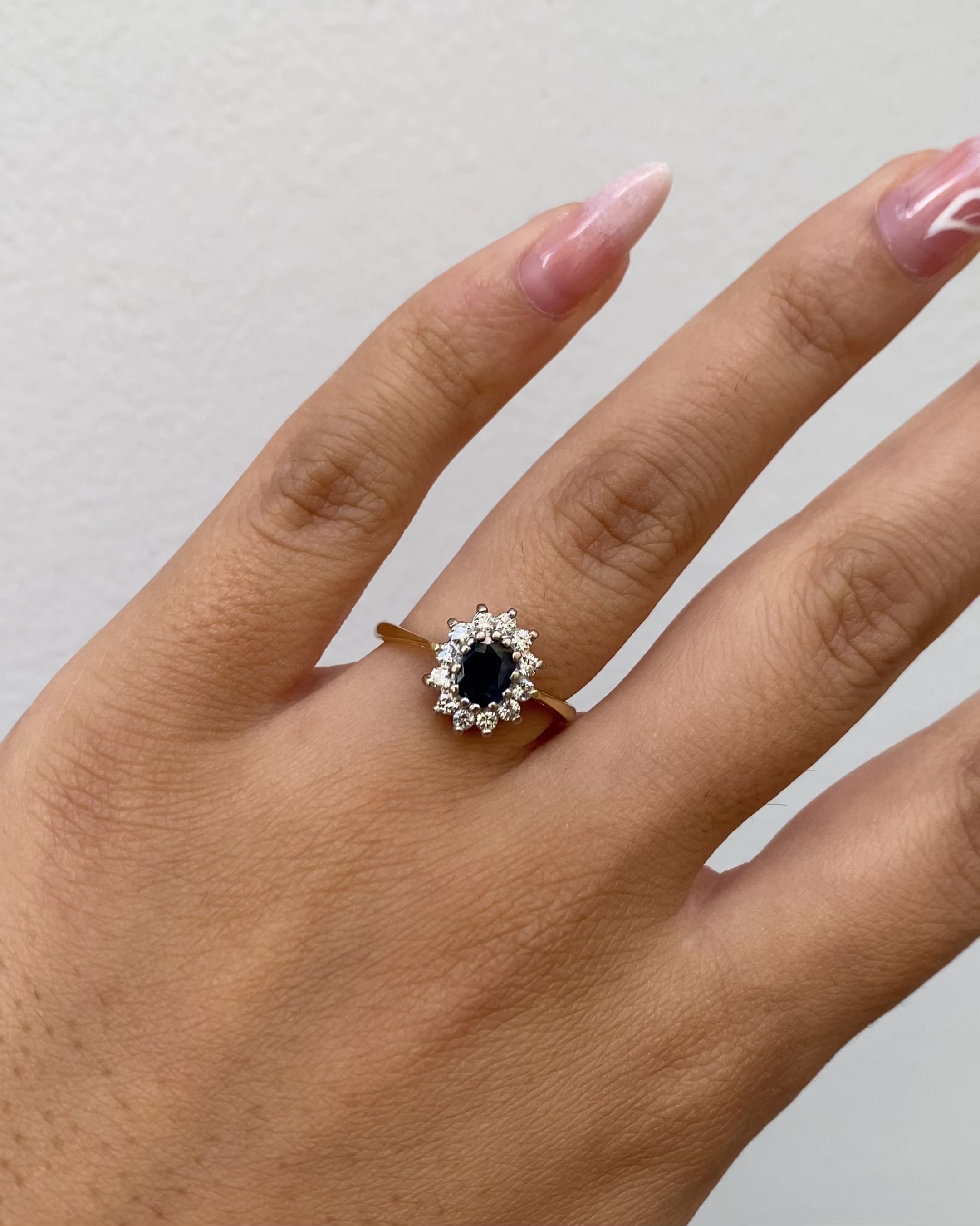 Bague Marguerite Saphir 0.56 carat &amp; Diamants "Juliane"