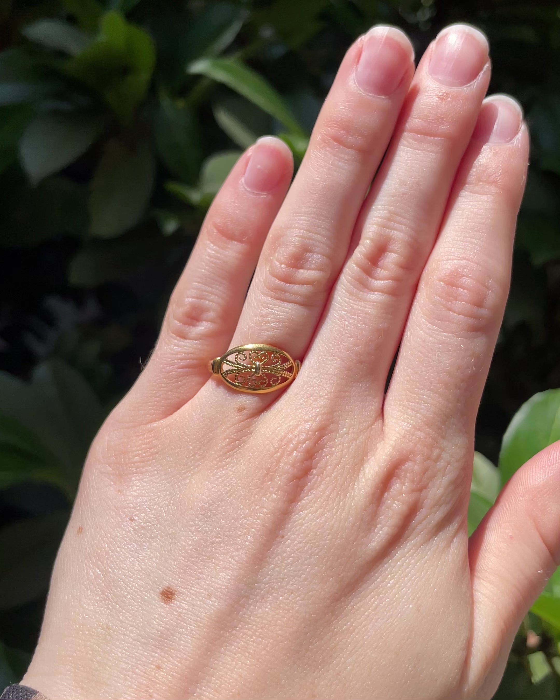 Bague Filigrane Or Jaune 9 Carats "Cléophée"