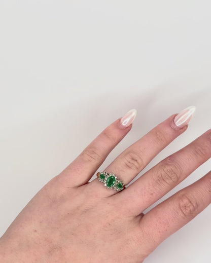 Bague Trilogie Émeraudes 1.05 carat &amp; Diamants 0.40 carat "Diane"