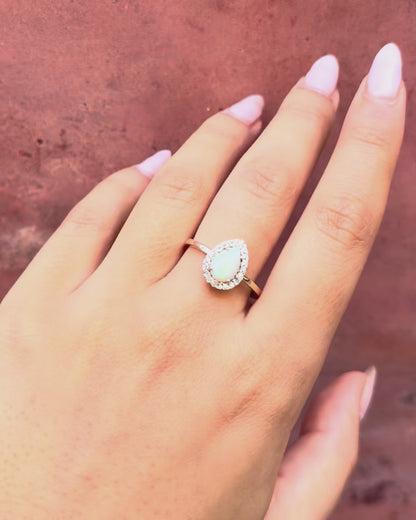 Bague Marguerite Opale 0.56 carat &amp; Diamants 0.20 carat "Ophélie"