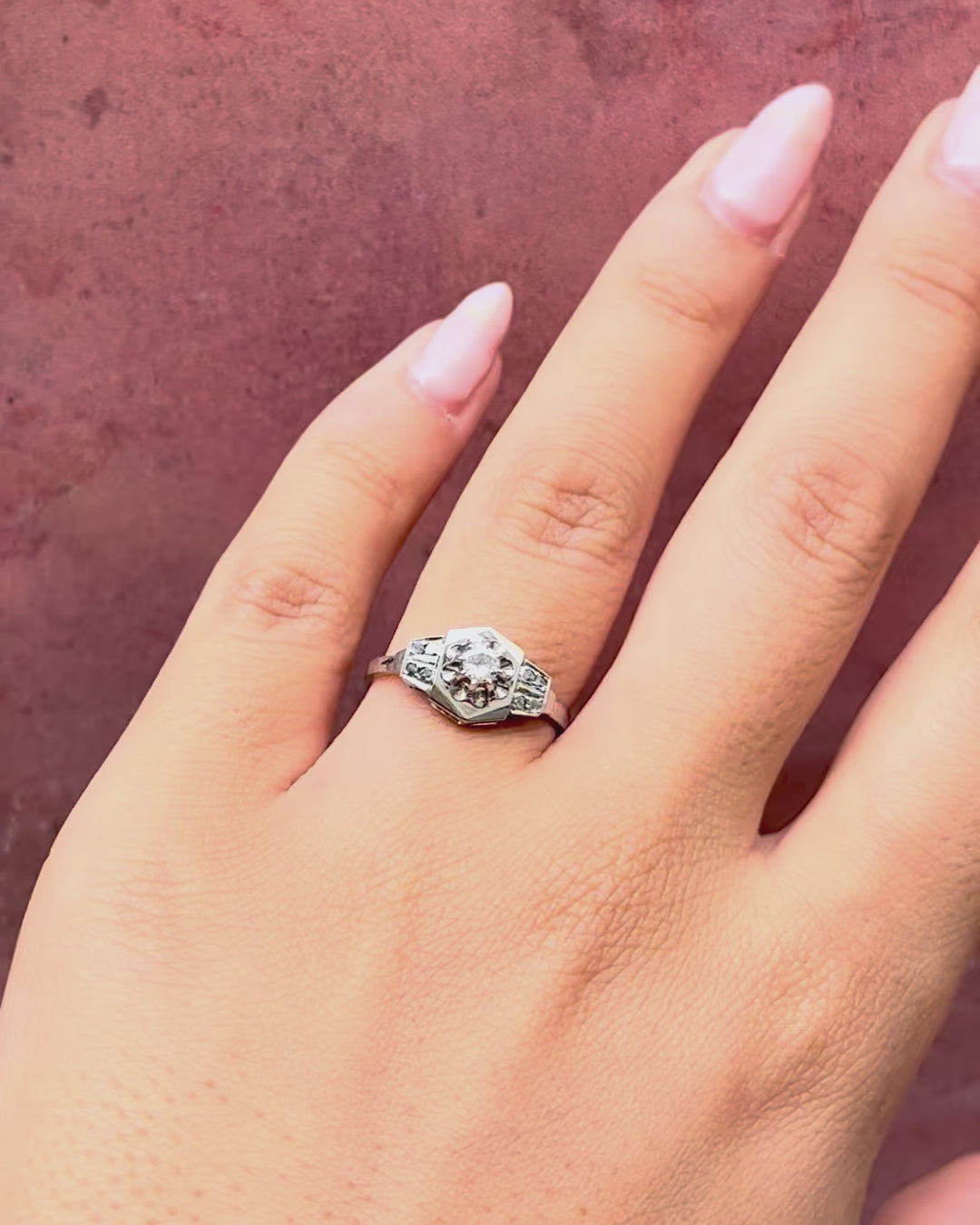 Anillo art déco con diamantes «Clara»