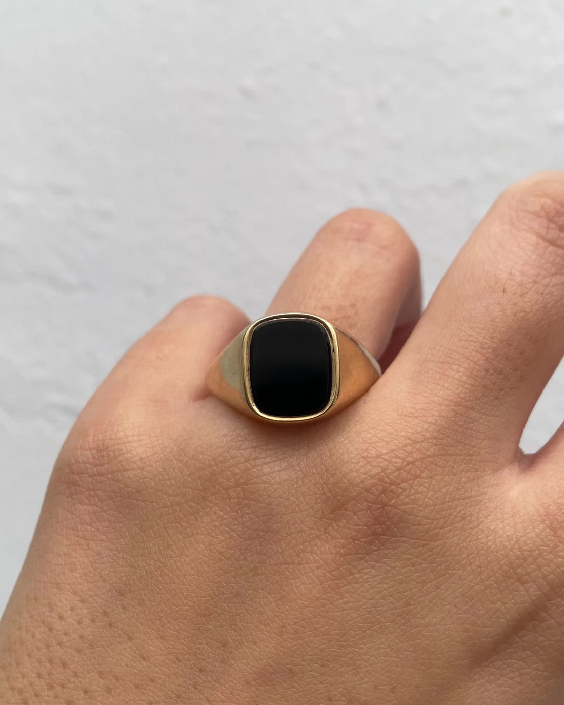 Bague Chevalière Onyx 2 carats &quot;Lou&quot;