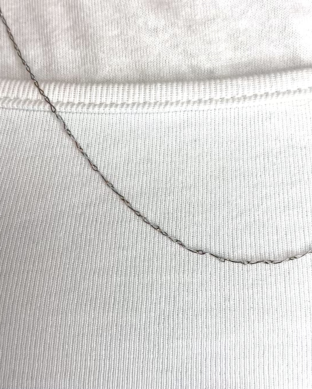 18-Carat White Gold Chain "Lola"