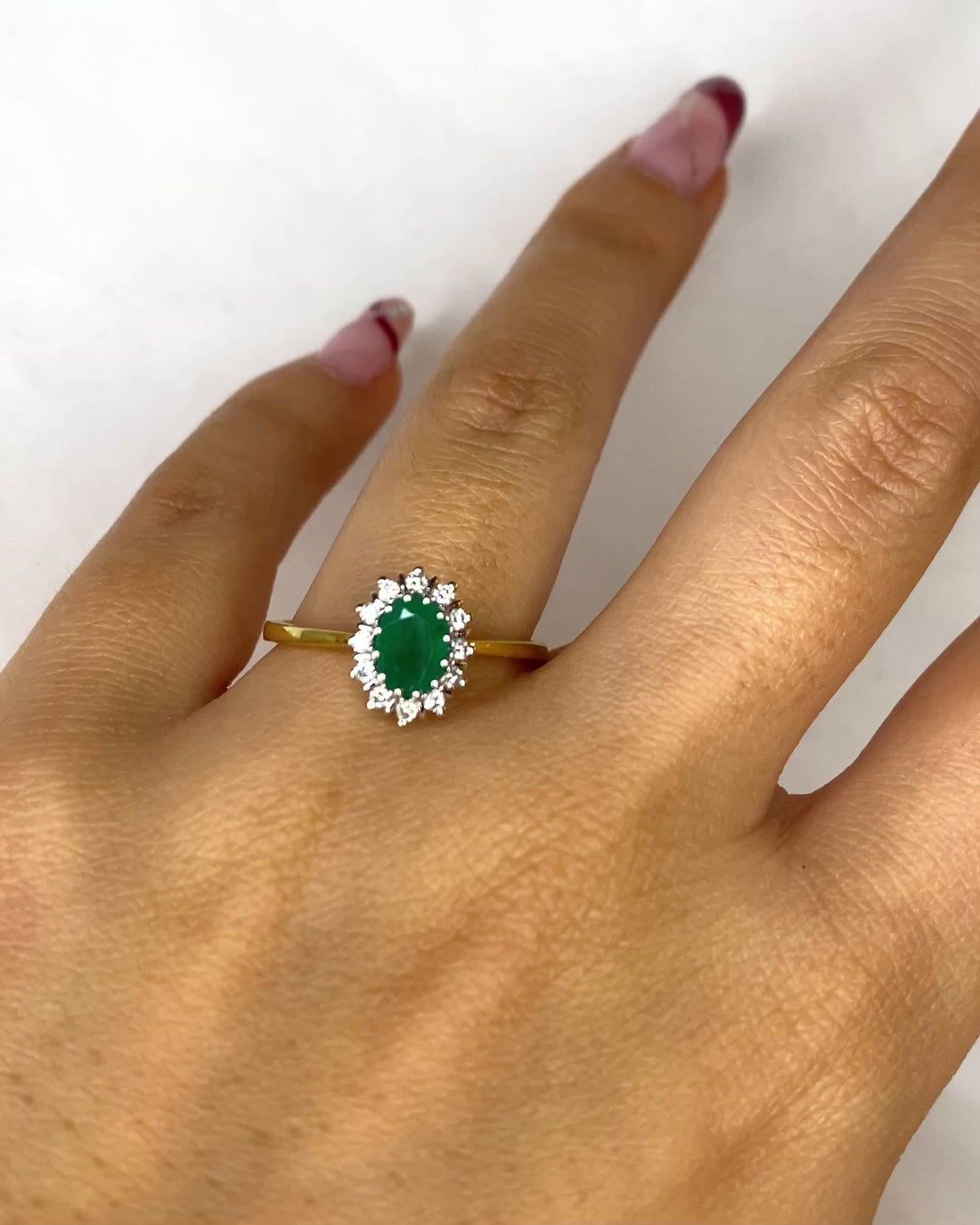 Bague Marguerite Émeraude 0.76 carat &amp; 12 Diamants &quot;Selma&quot;