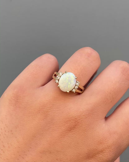 Bague Trilogie Opale 2 carats &amp; Diamants &quot;Channel&quot;