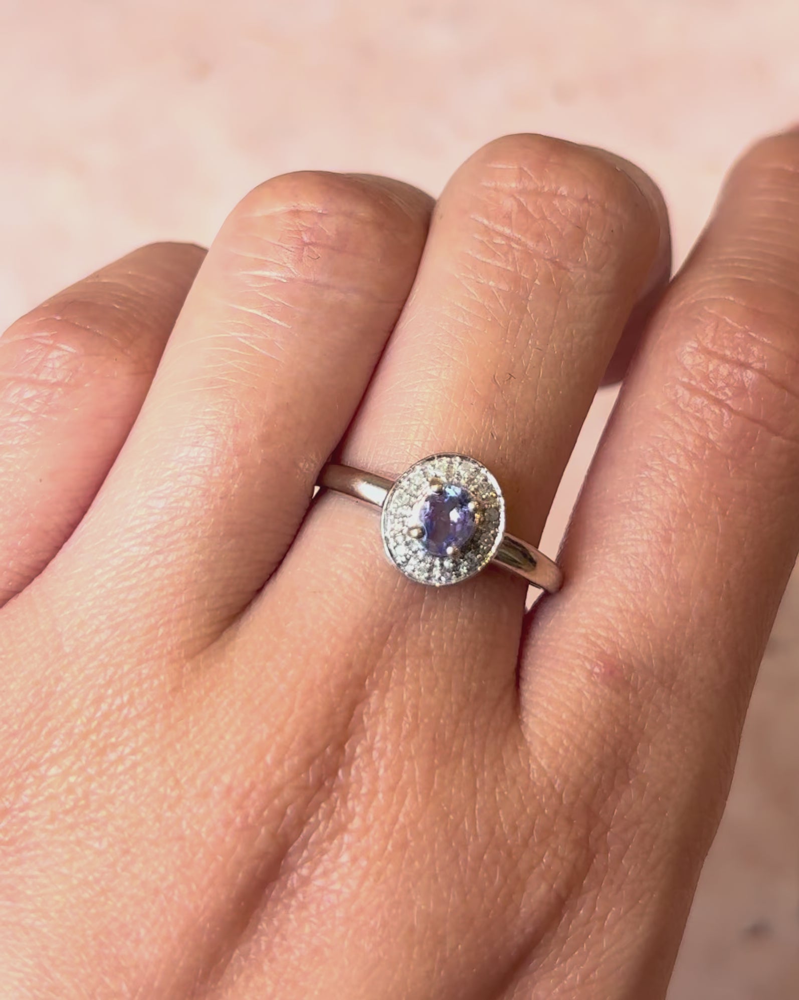 Anillo Marguerite Tanzanita y Diamante "Louna"