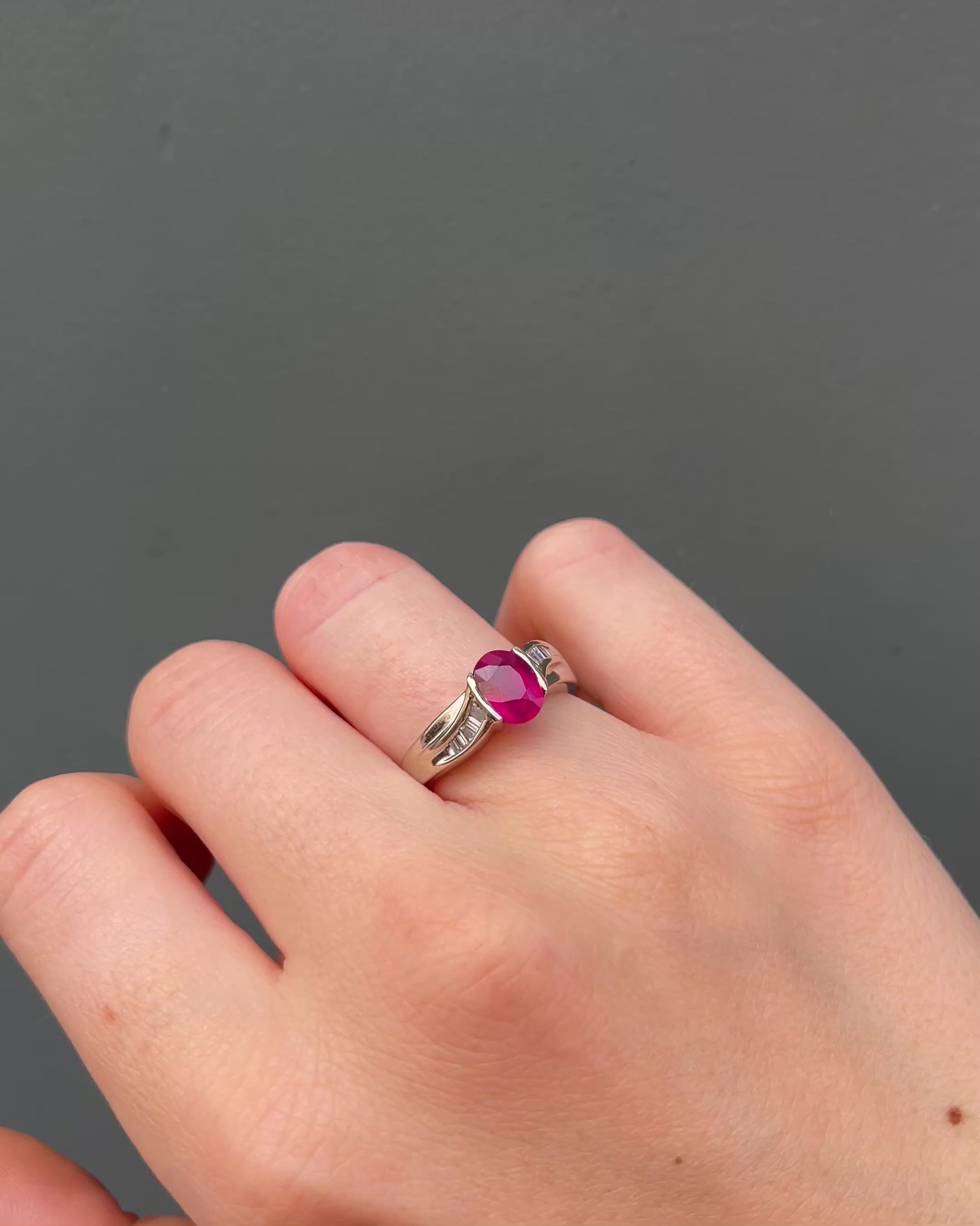 Bague Jonc Rubis 2 carats &amp; 12 Diamants "Sao"