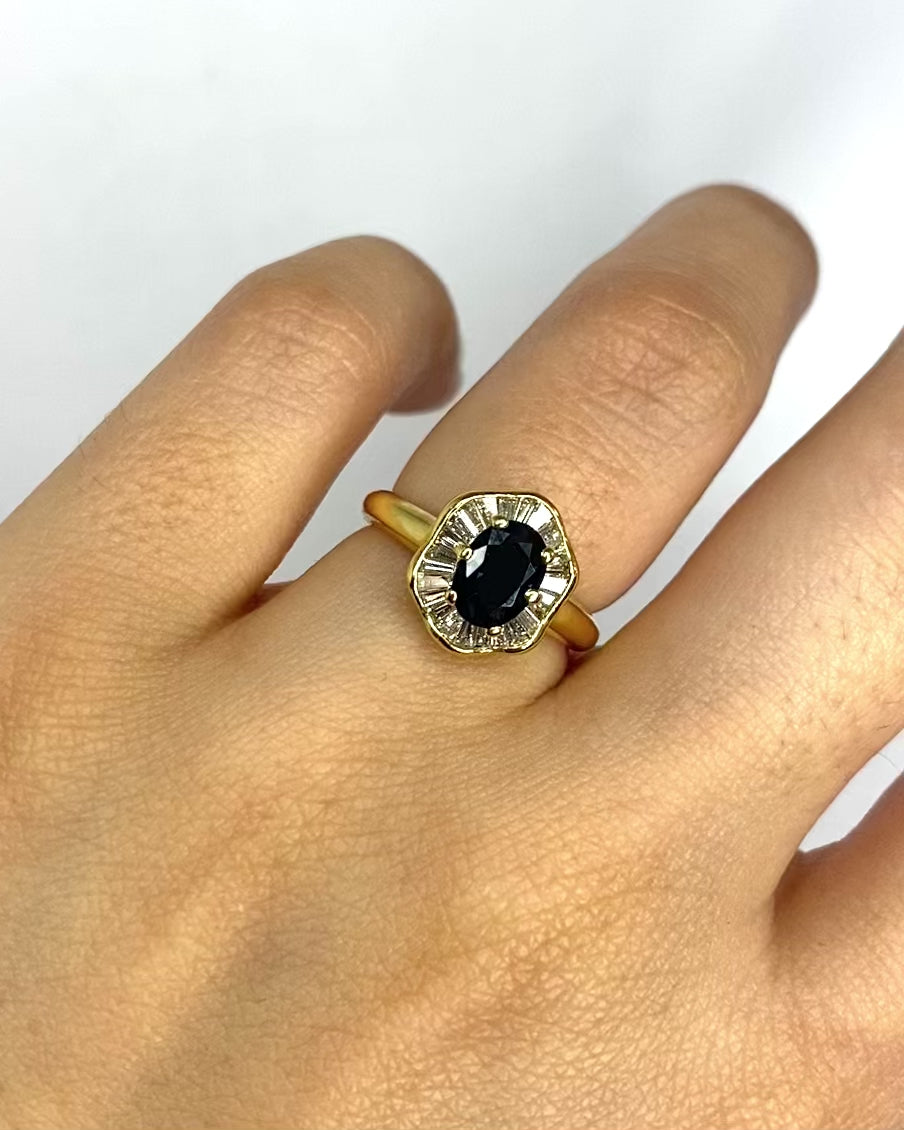 Anillo Jupon Zafiro 1 quilate y Diamantes Baguette 0,50 quilate "Mélinda"