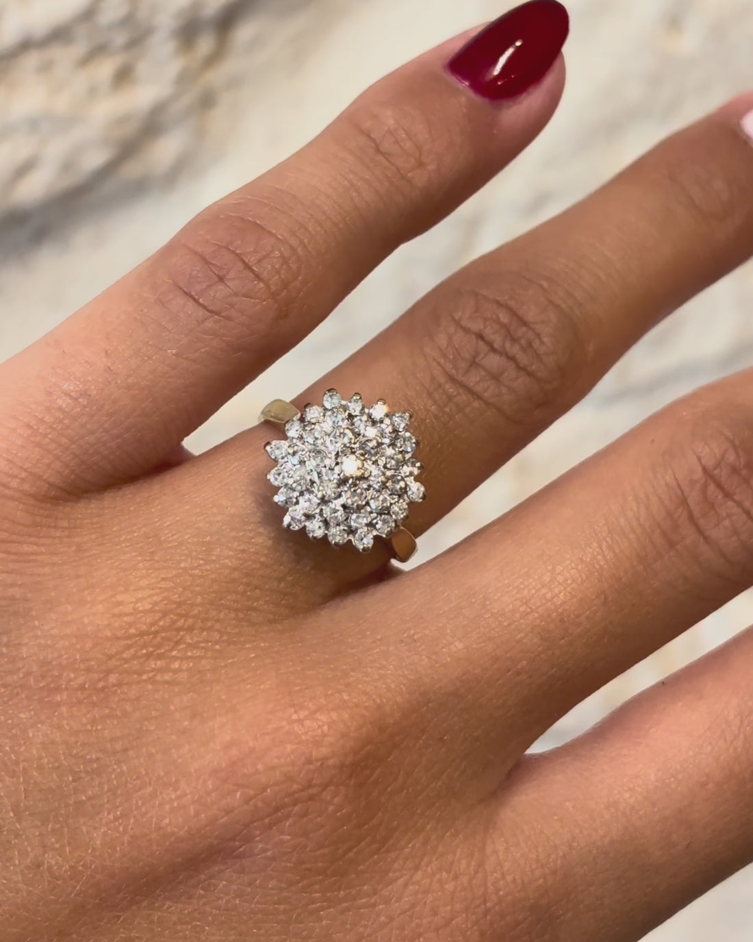 Bague Marguerite 37 Diamants &quot;Noëla&quot;