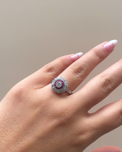 Bague Art-déco Rubis &amp; Diamants 0.86 carat &quot;Diem&