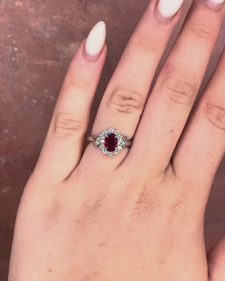 Bague Marguerite Rubis Mozambicain 0.71 carat &amp; Diamants 0.43 carat "Melinda"