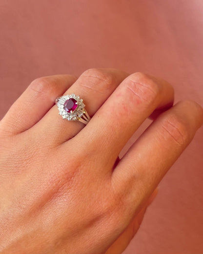 Bague Marguerite Rubis 0.64 carat &amp; Diamants 0.25 carat "Vivienne"