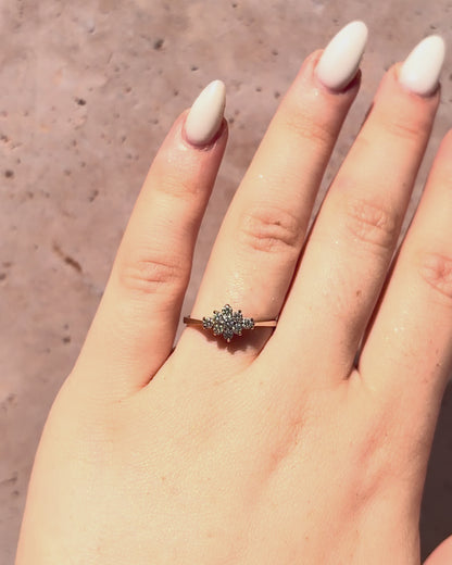 Anillo Marguerite Diamantes 0,21 quilates "Selma"