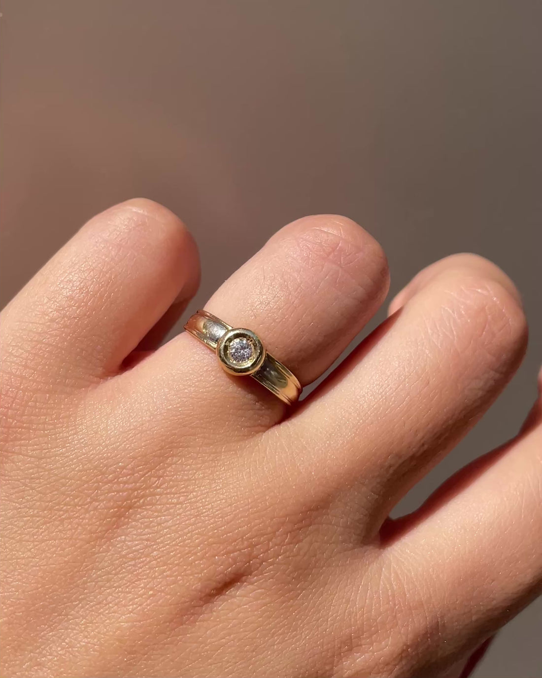 Bague Jonc Diamant 0.10 carat "Chéyana"