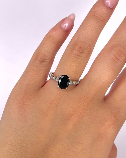 Solitaire Sapphire Ring 2.10 Carats &amp; 6 Diamonds "Olivia"