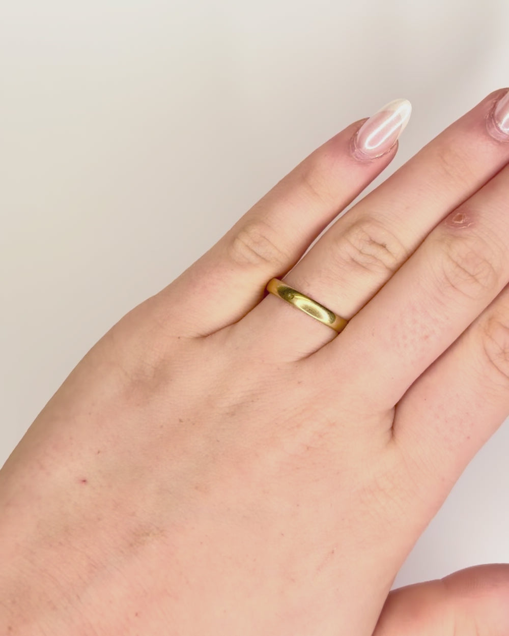 Bague Alliance Or Jaune 18 carats 3 mm "Romy"