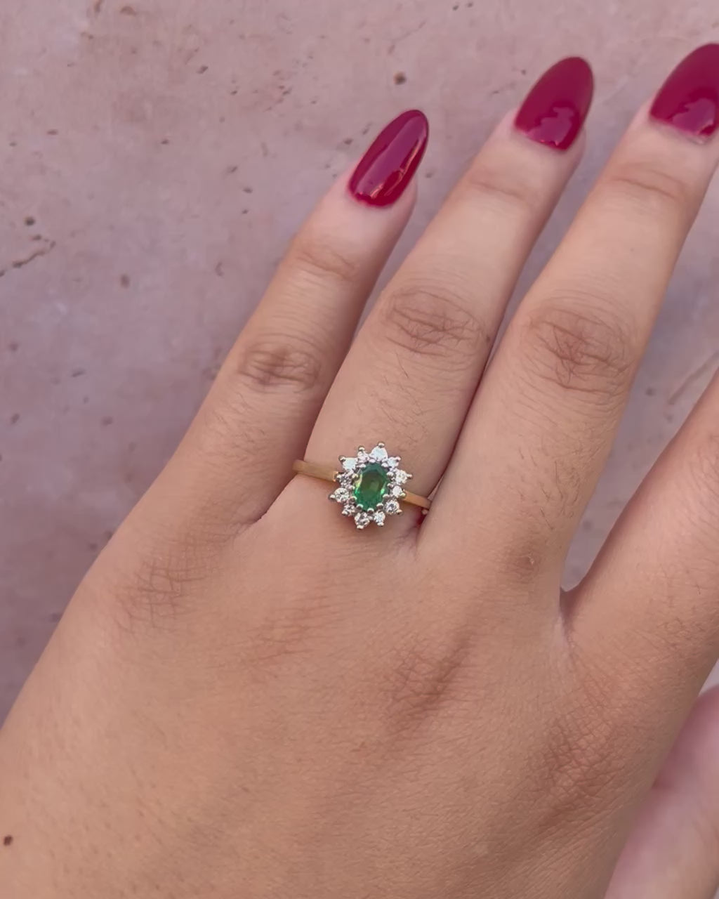Bague Marguerite Émeraude 0.36 carat &amp; Diamants "Penelope"