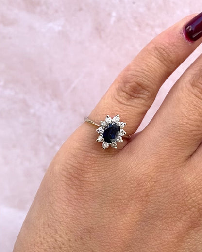 Anillo Marguerite Zafiro 0,75 quilates y Diamantes 0,40 quilates "Palmire"