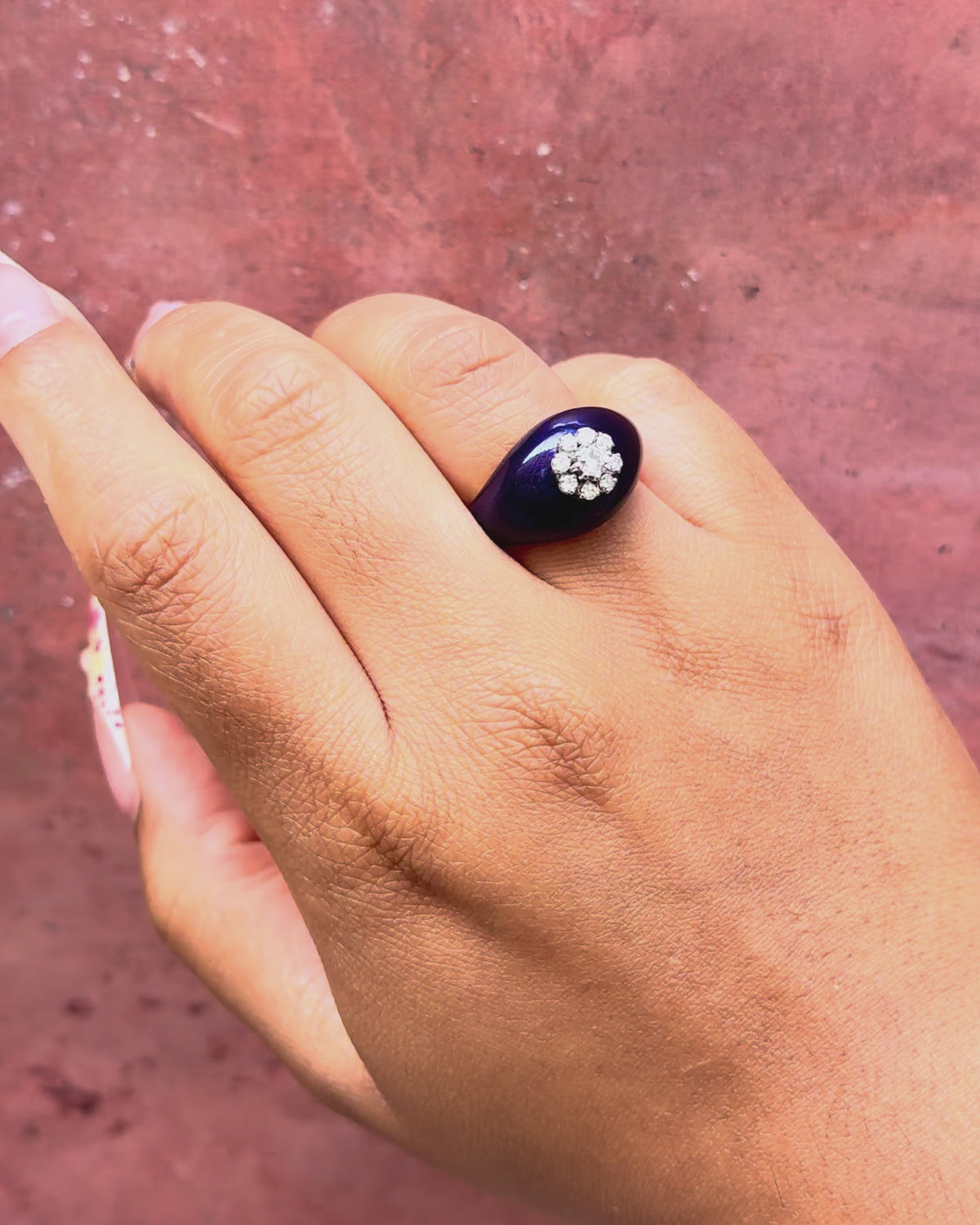 Bague Dôme Email, Diamants &amp; Or 9,09g "Nour"