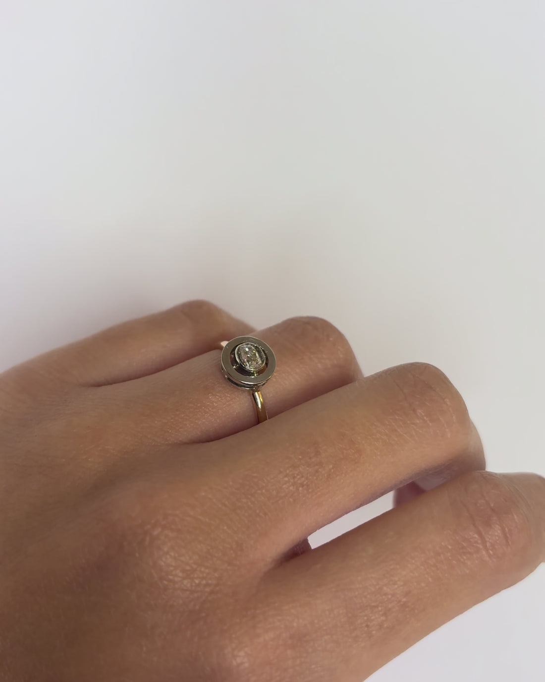 Bague Solitaire Diamant 0.30 carat &quot;Lorea&quot;