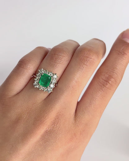 Bague Marguerite Émeraude 1.10 carat &amp; 12 Diamants 0.60 carat "Valentine"