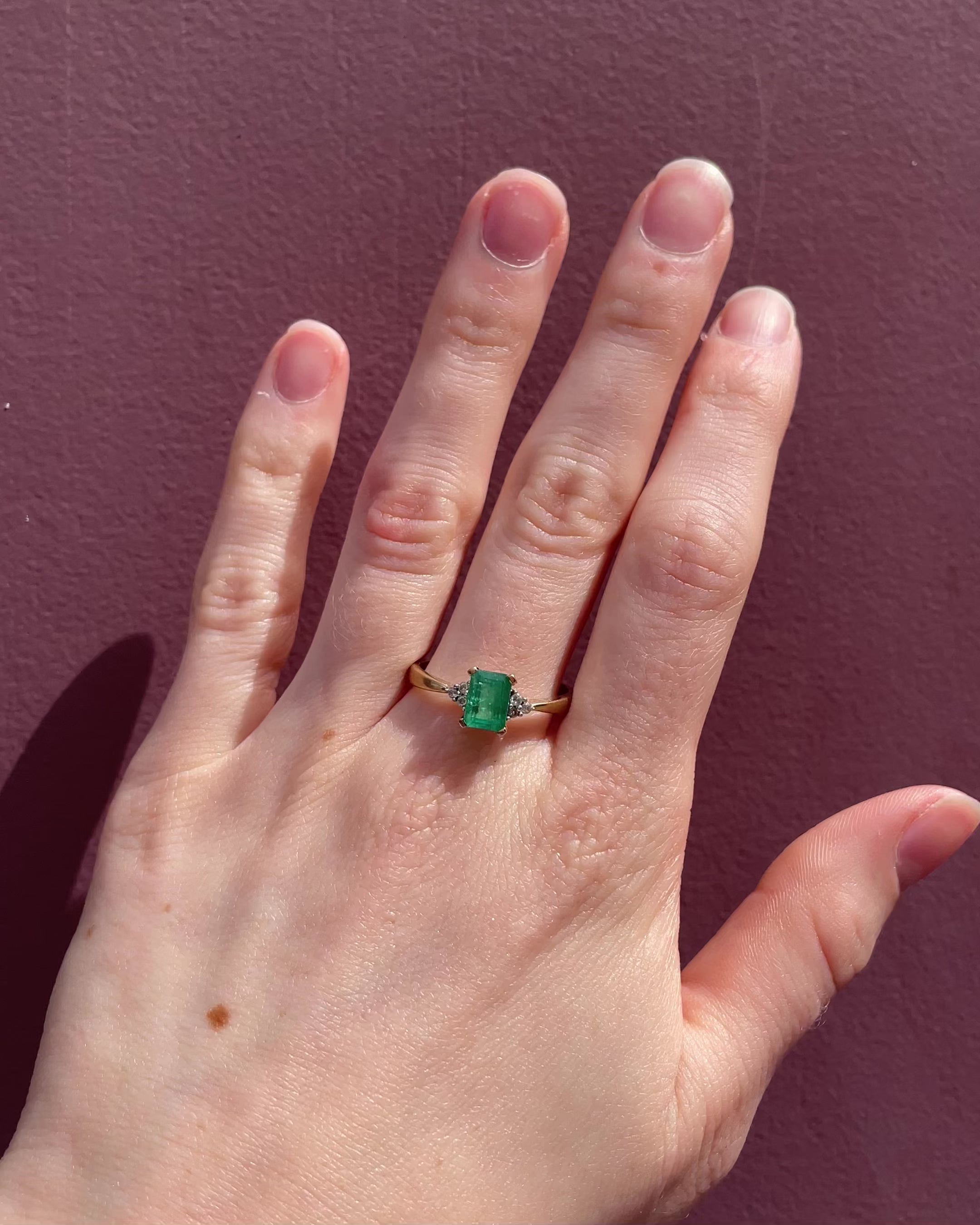 Trilogy Emerald 0.95 carat &amp; Diamonds "Flavia" Ring