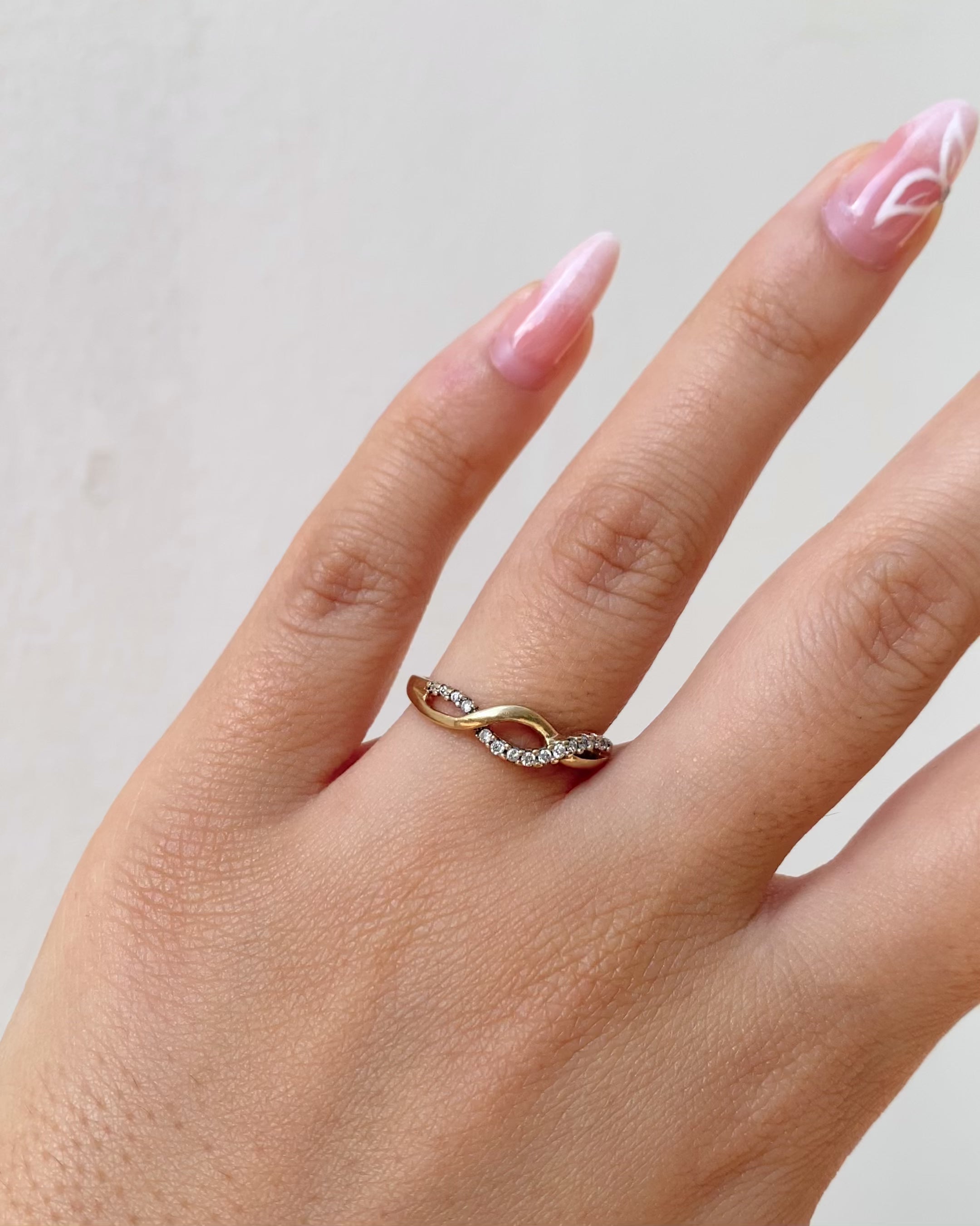 Demi-alliance Diamants 0.08 carat &quot;Lucie&quot;