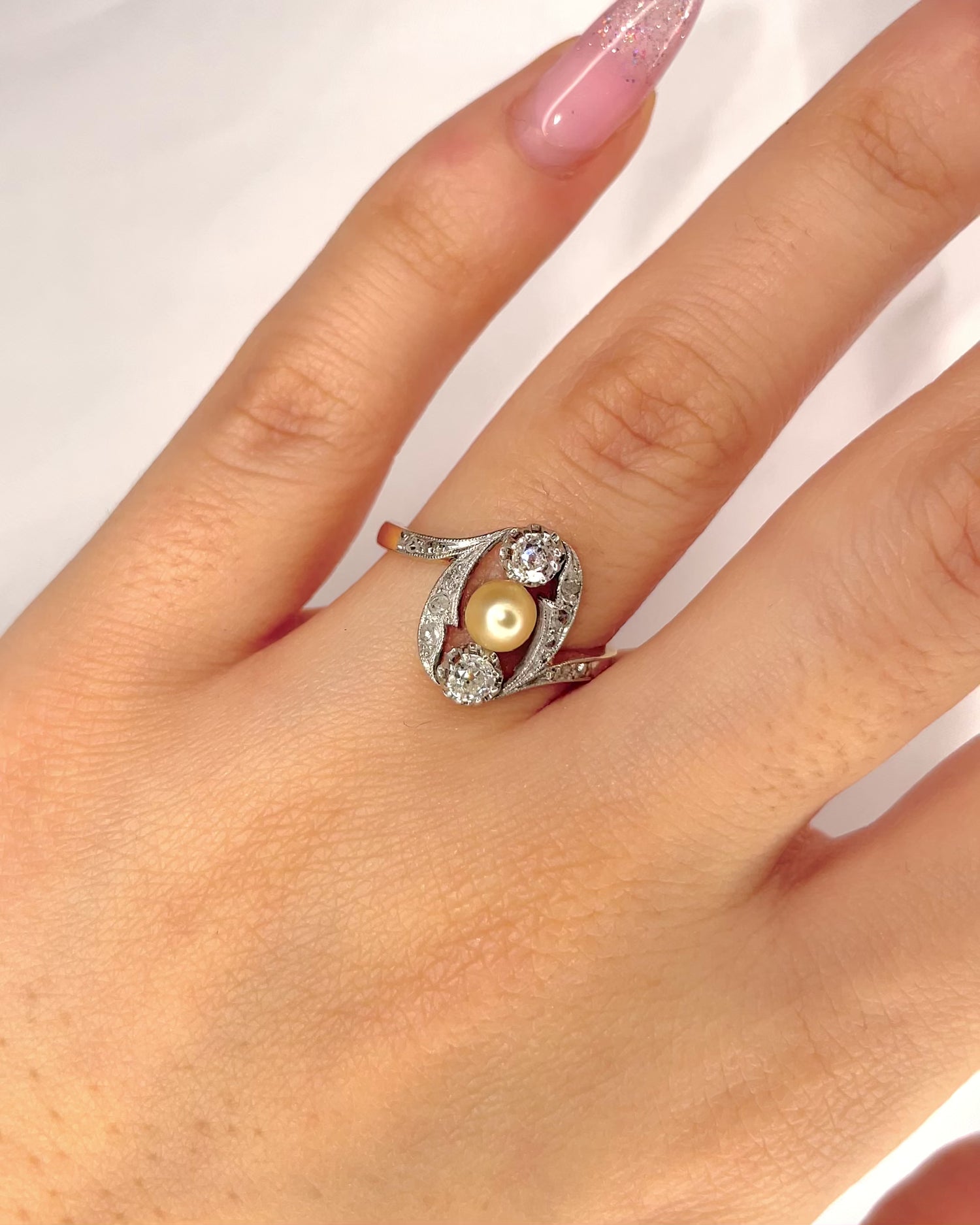 Art Nouveau Ring Pearl &amp; Diamonds "Tracy"