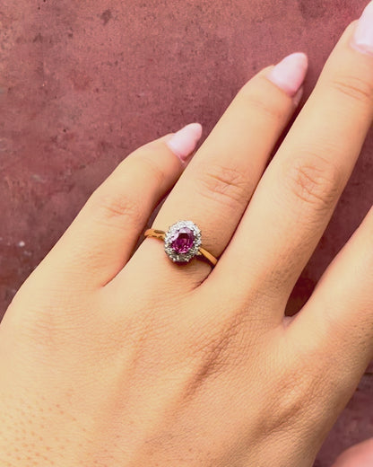 Anillo Margarita de Rubí de 0,70 quilates y Diamantes «Céline»