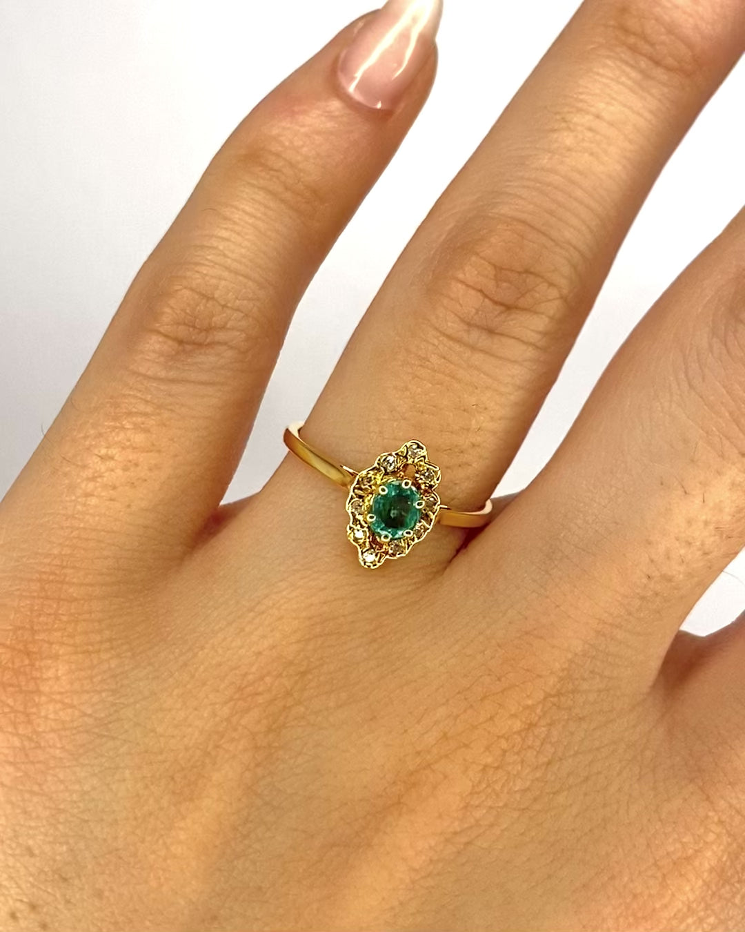 Bague Marquise Émeraude &amp; Diamants "Oxanna"