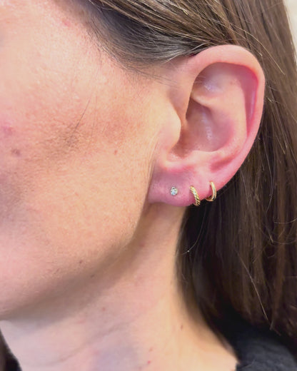 Diamond Stud Earrings "Allya"