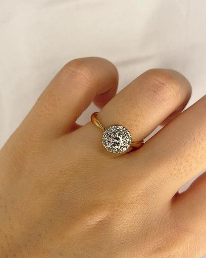 Daisy Diamond Ring 0.61 carat "Victorine"