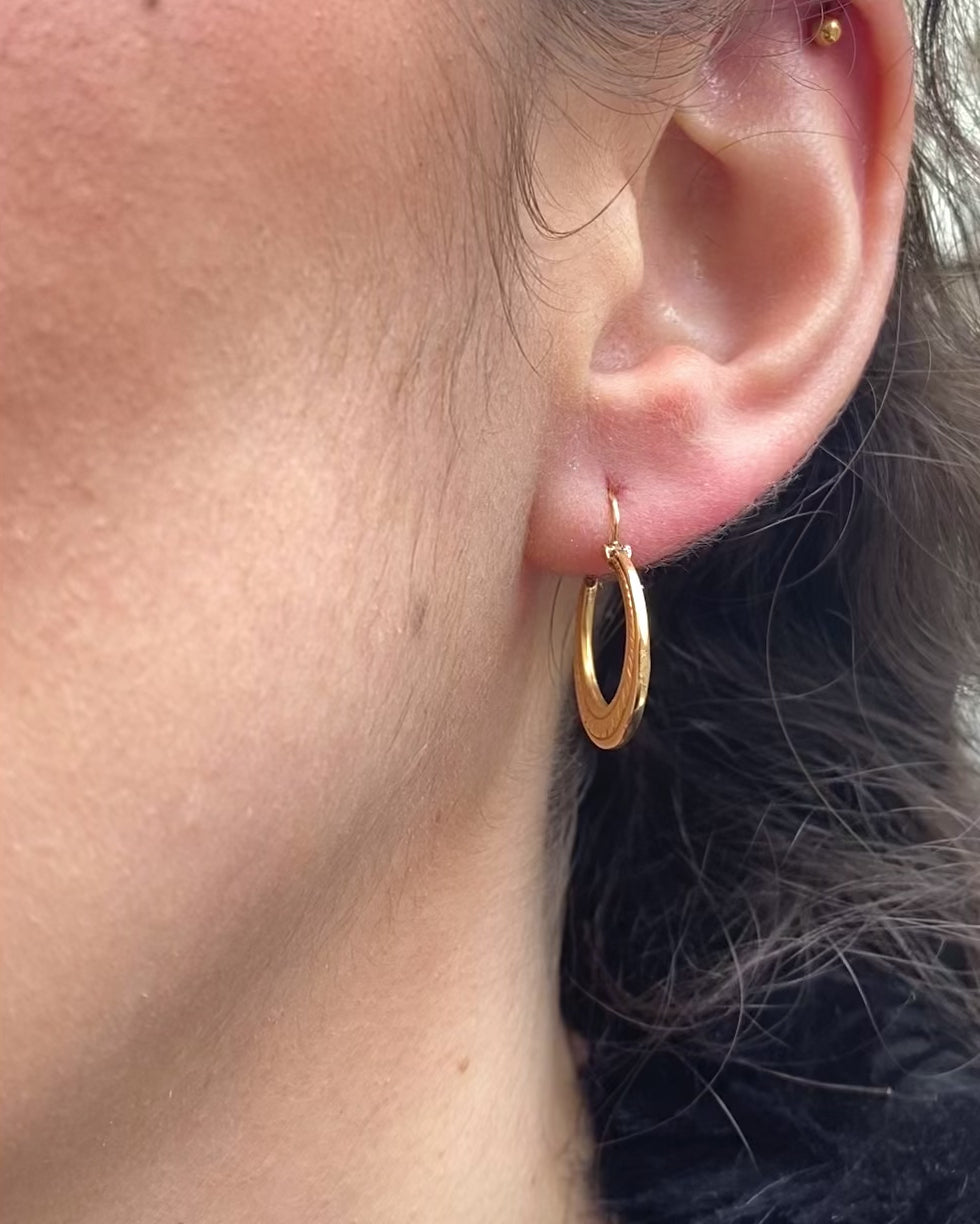 18-Carat Yellow Gold Hoop Earrings "Maïa"